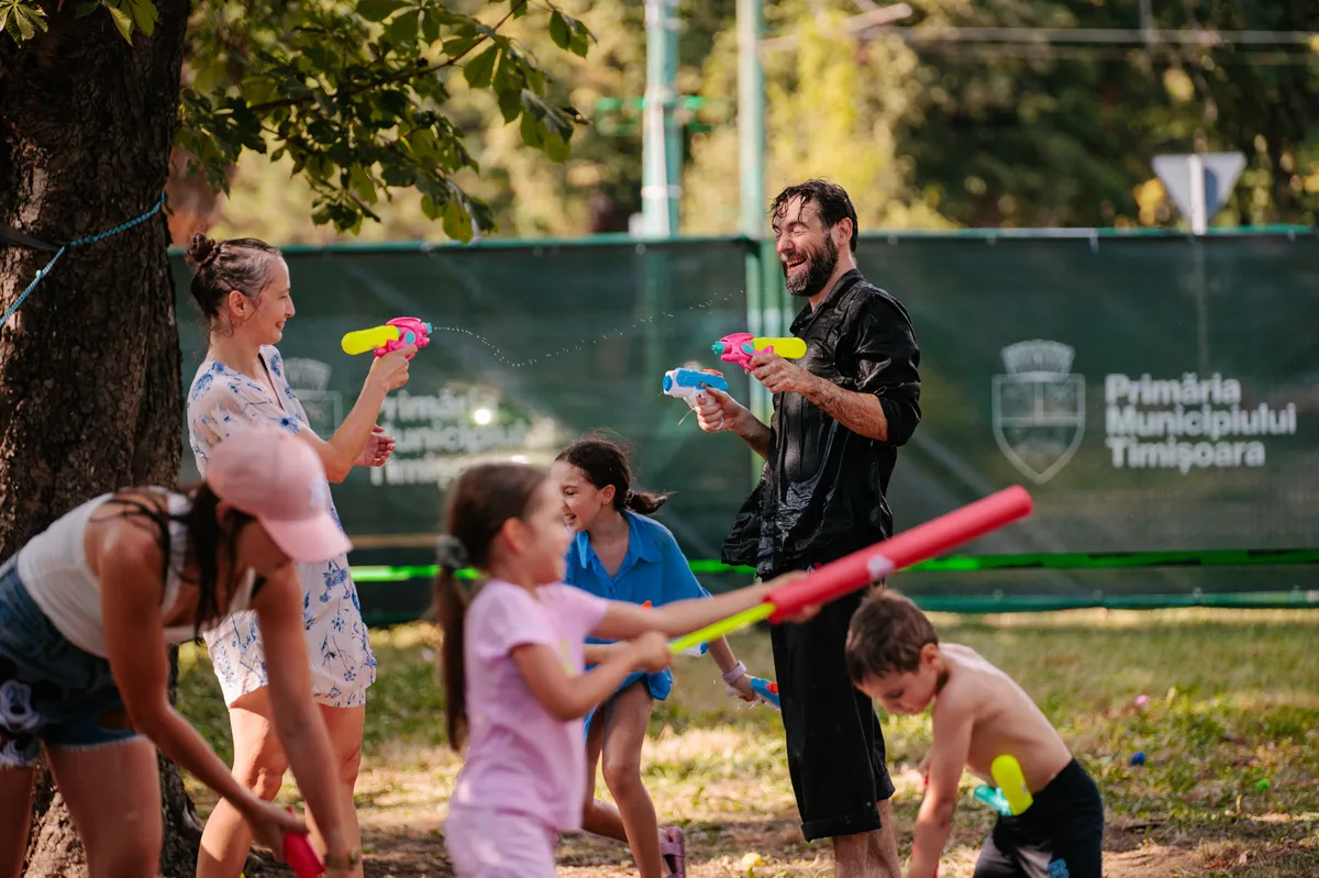 2 august 2026, Gravity Break Gathering, atelier / activare participativă, Parcul I.C. Brătianu, Organizator: Indie Box, credit foto: Remus Dăescu